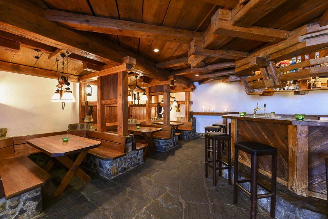Hotel Alpstubli Stoos ภายนอก รูปภาพ